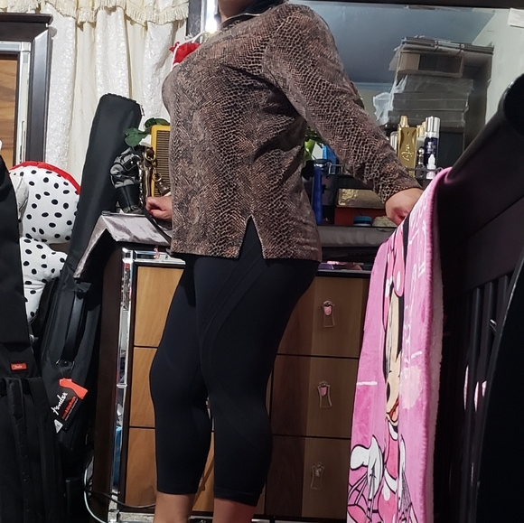 Fashion Nova Jackets & Blazers - YORKHARBOR SNAKE JACKET WOMENS BROUW ZIP SZ SMALL